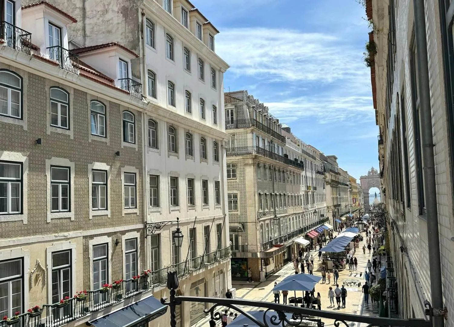 Quarto Privativo Com Banheiro Exclusivo Fora Do Quarto Lisbona 0*,  Portogallo